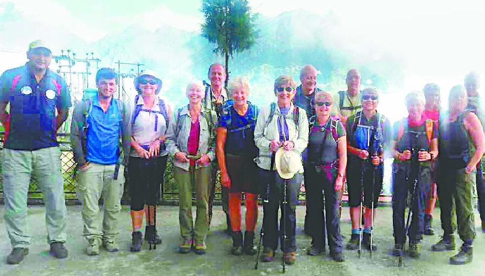 England team of trackers off Milam glacier
