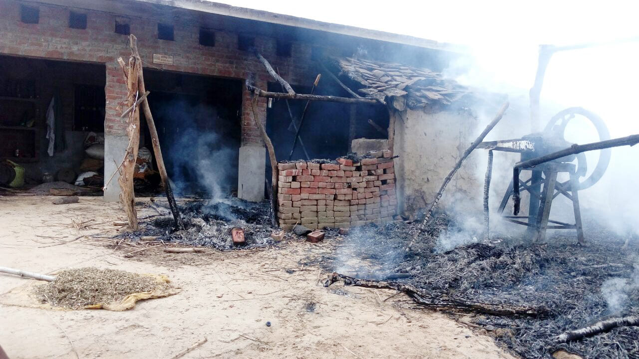After murder of the young man in Fatehpur organically, arson