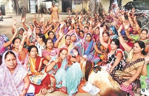 cdo take action against anganbadi activist
