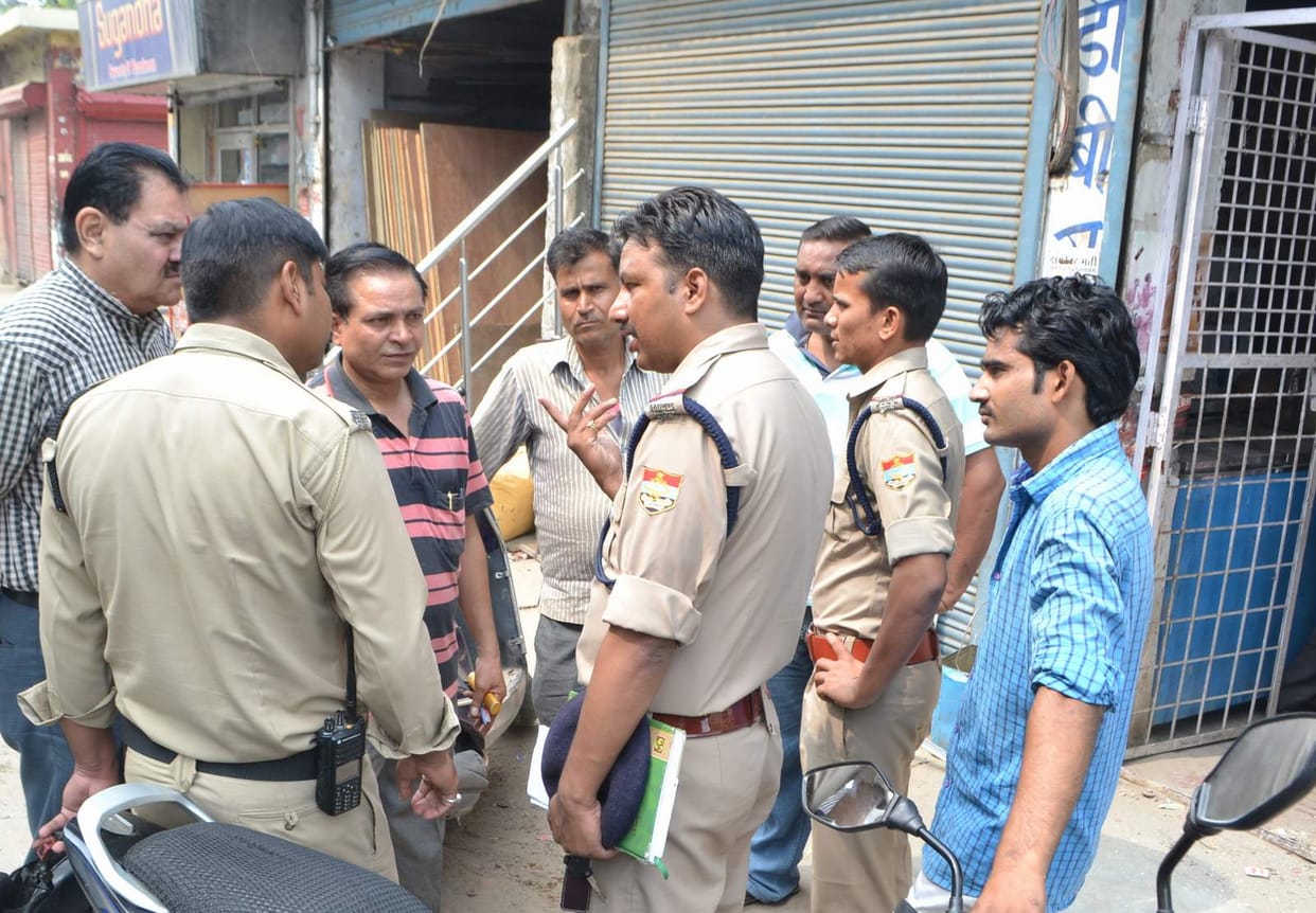 theft in foreign liquor shop