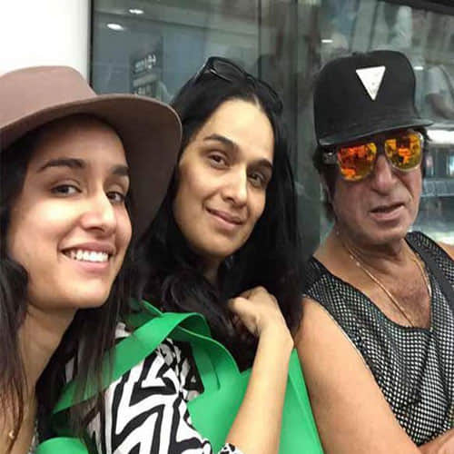 shakti kapoor is anger on daughter shraddha kapoor