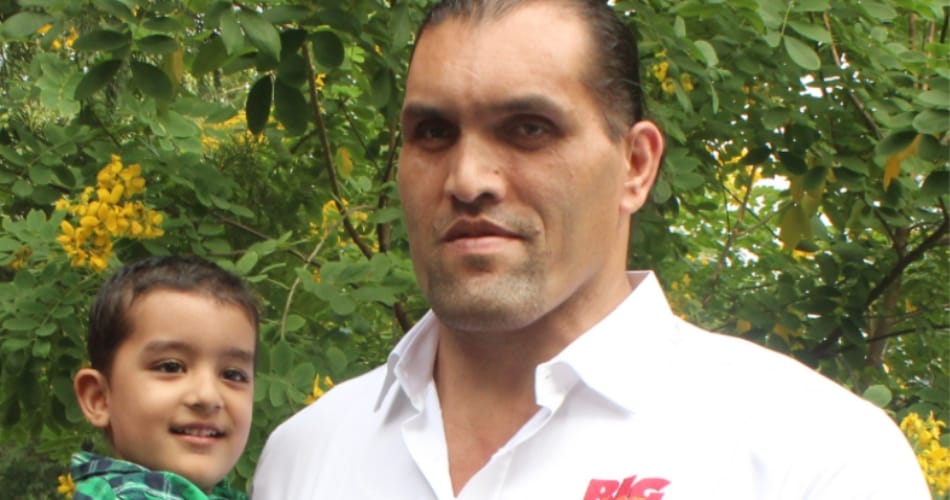 wwe champion the great khali will fight in ring with international wrestlers