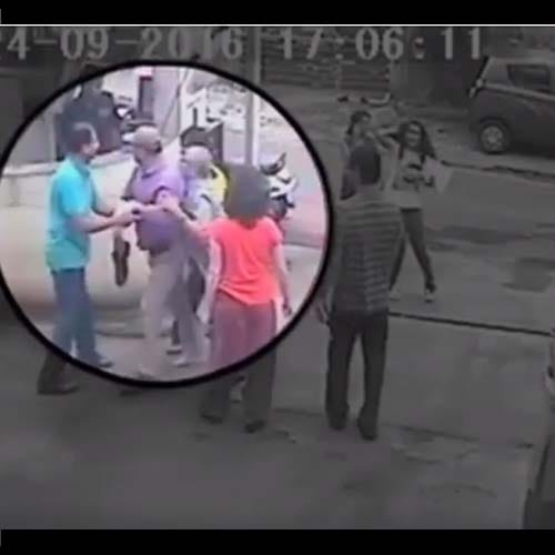 man beatan mother and daughter in Pune for saving stray dogs