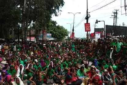 anganwadi workers ends their protest