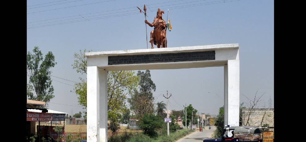 Bisahdha: Women's indefinite fast on the second day 