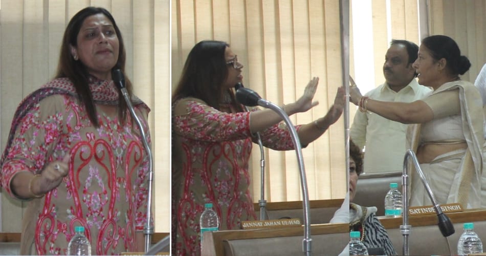 BSP Leader Jannat Jaha cry during MC house meeting