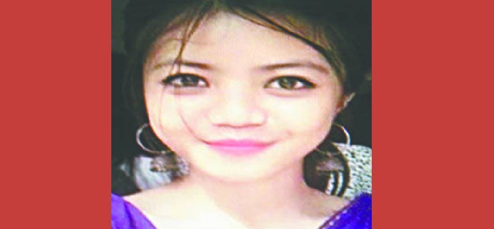 DU studentdeath in road accident injuries, was killed in the truck cab collision recovering