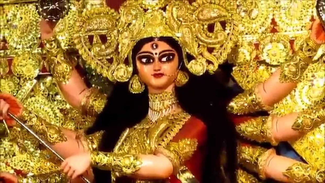 a new mobile app will tell you where to go and eat in durga puja
