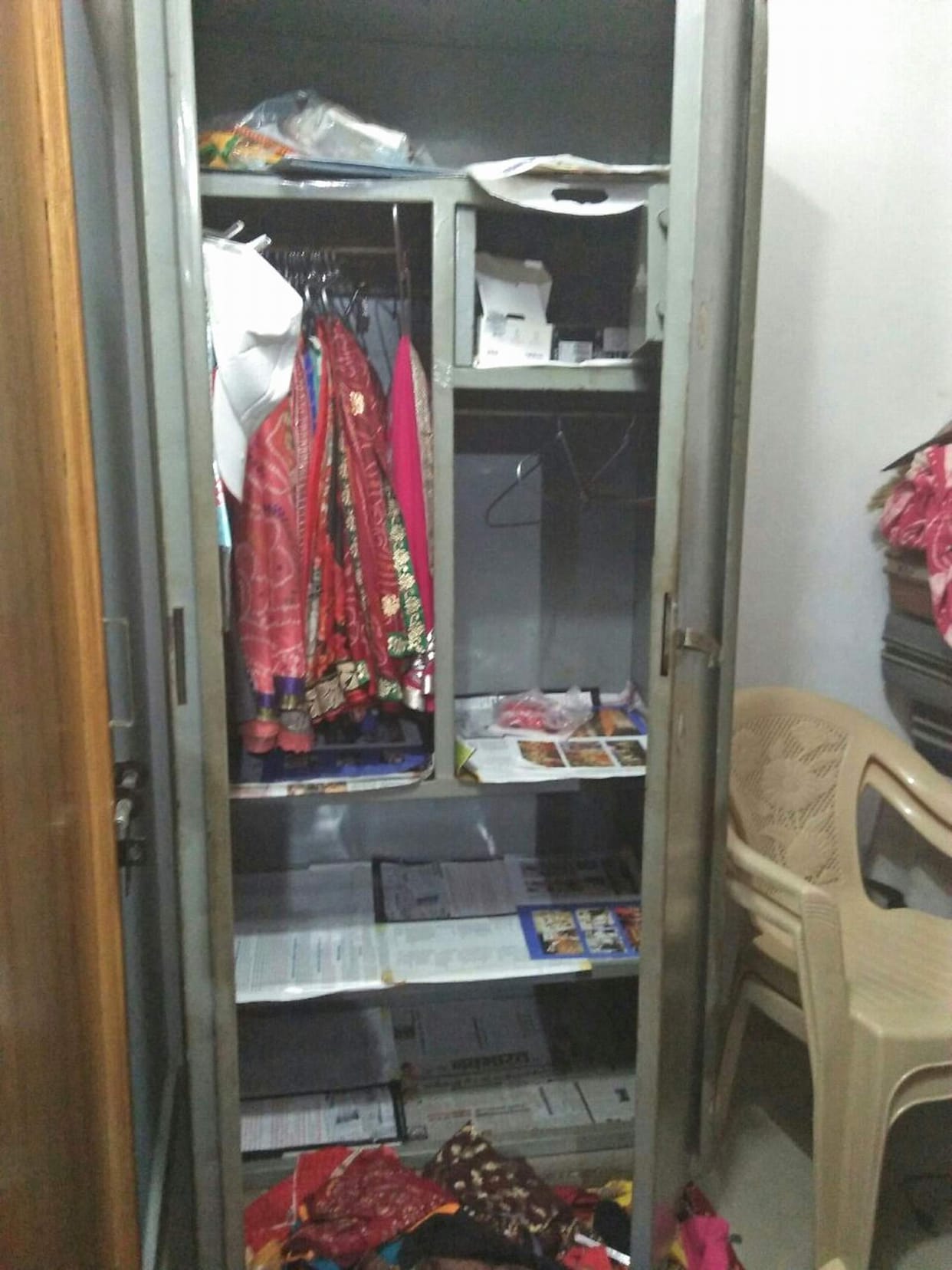 Flat lock breaking 15 million stolen
