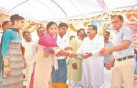 mp, karnal mp, ashwani chopra,officers, village, karnal