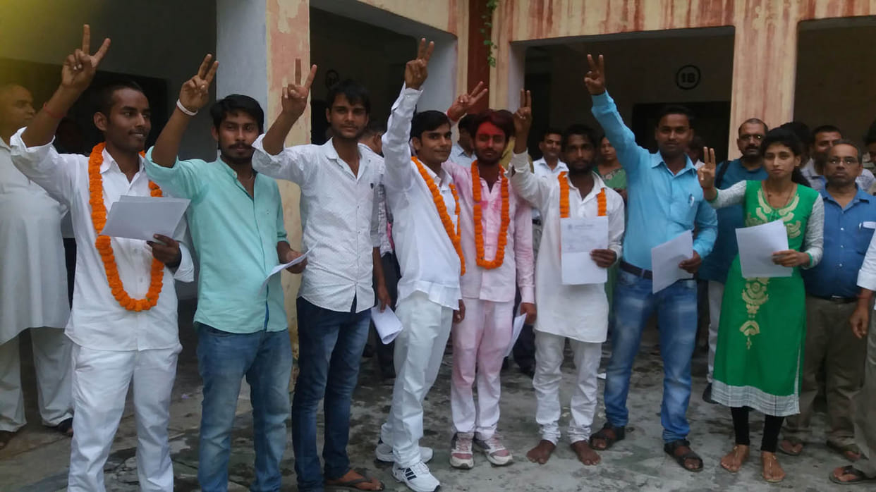 akhilesh president, manan mahamantri 