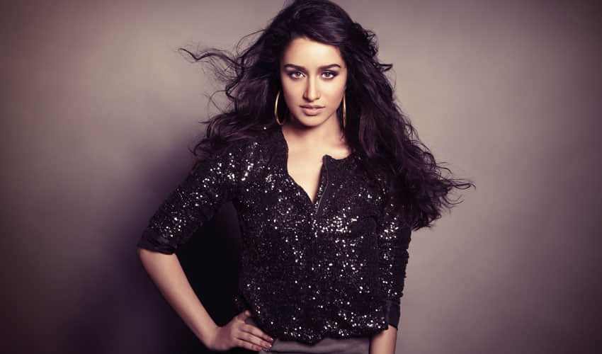 shraddha kapoor in late night party with aditya