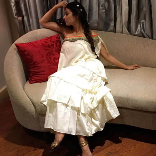 mouni roy celebrate her birthday with her boyfriend