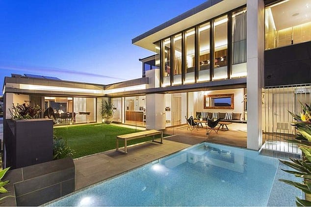 Shane Watson Has A Mansion in Sydney Worth Whopping 60 Crores