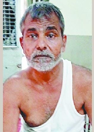 Rnjisn poured acid attack