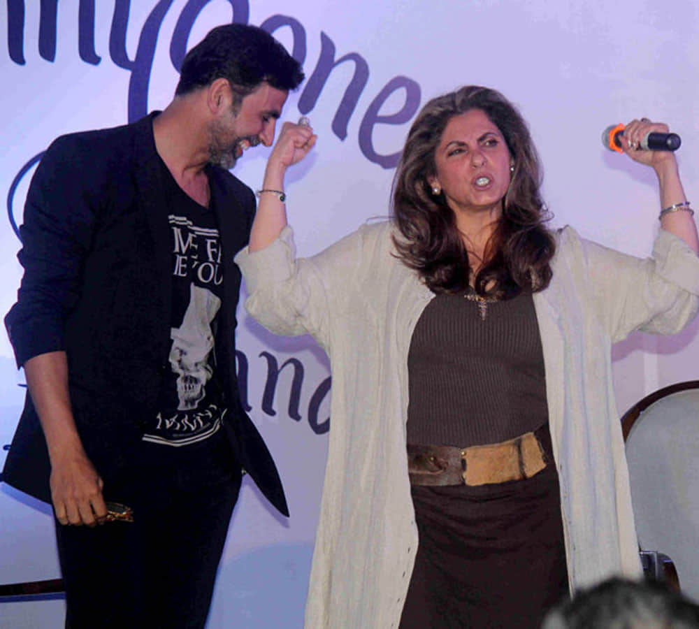 akshay kumar revealed about his first love infront of dimple