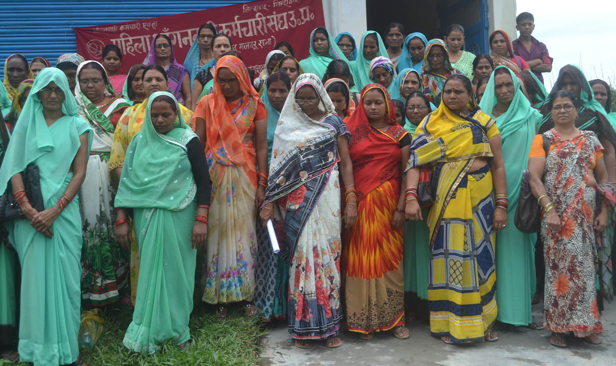 Anganwadi workers angry partner's death