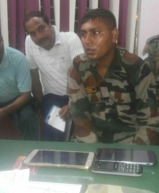 suspicious con man found in sitapur in army uniform