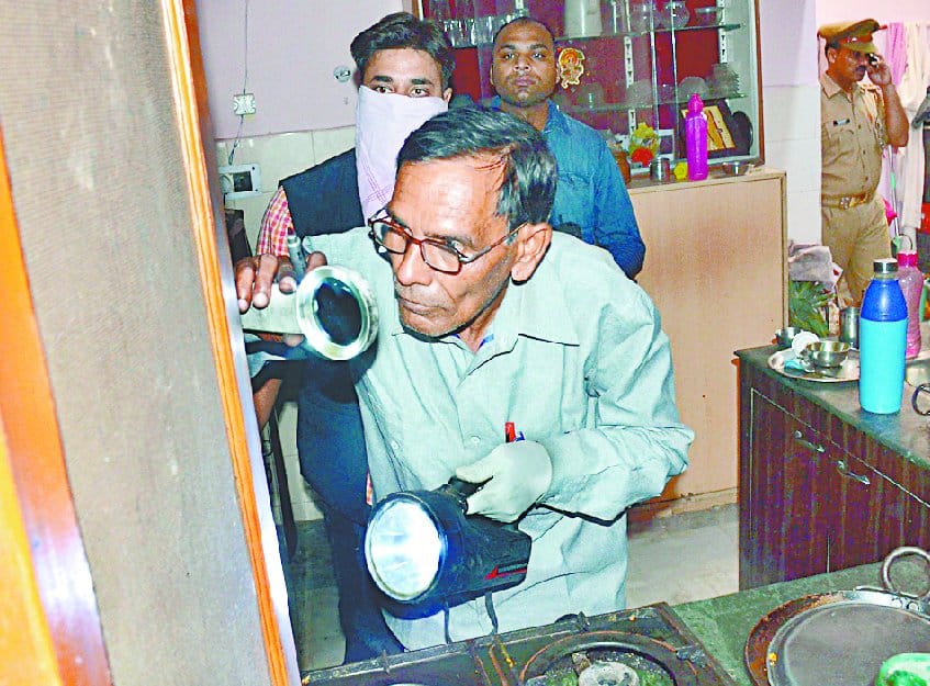 Bareilly to business leaders in the family murders, looting