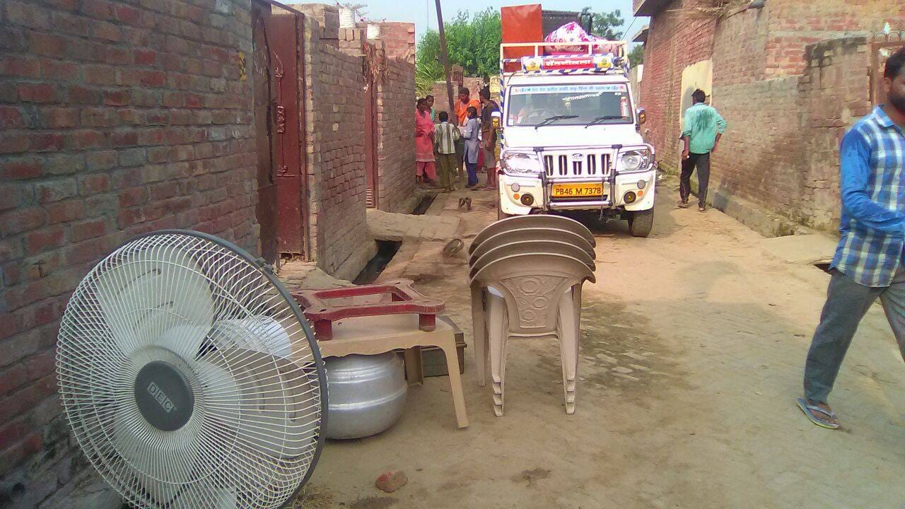 surgical strike in pok, three old man stand as wall on border and open challange to pakistan