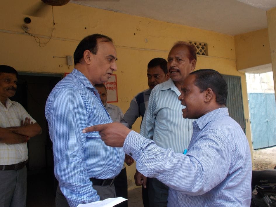During the strike at loggerheads engineer