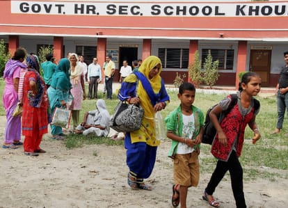 border villagers asked on their difficulties on border
