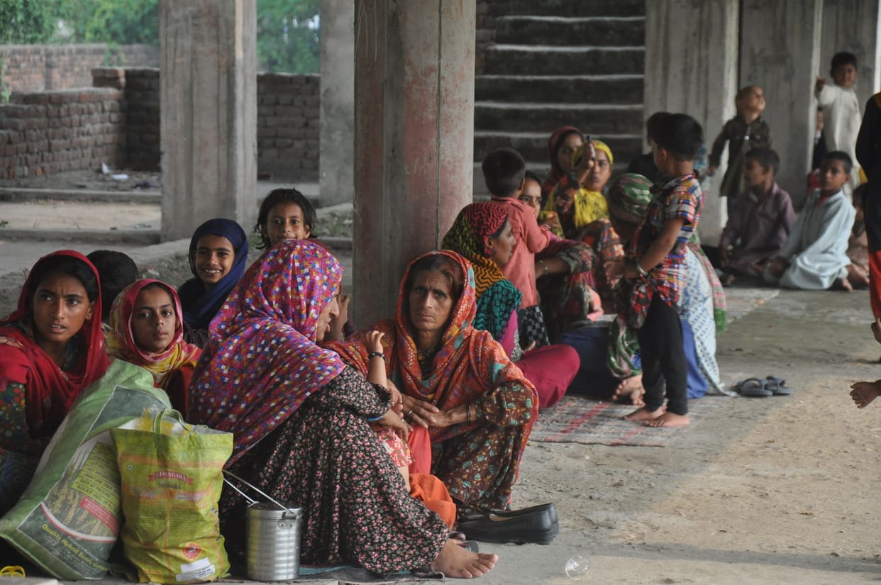 story of migrants in jammu and kashmir