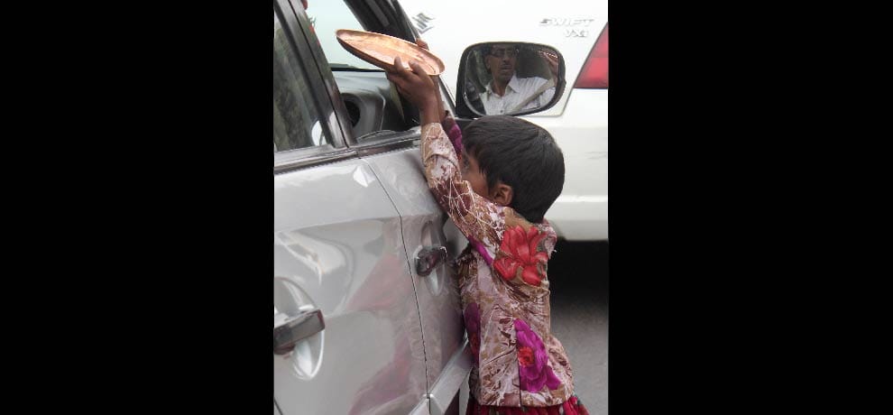street beggar kids, begging or selling for their livelihoods