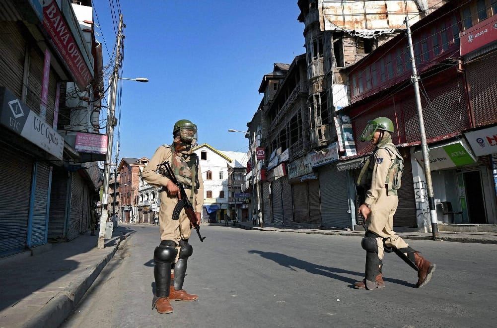 strict situations in kashmir valley due to unrest