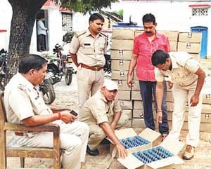 police captured wine in lalganj