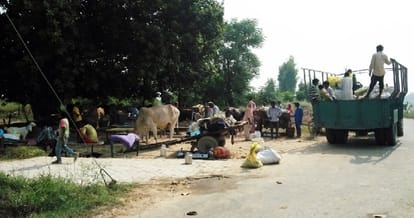 indian army surgical strike in pok, after highalert punjab people surviving in th fear of war