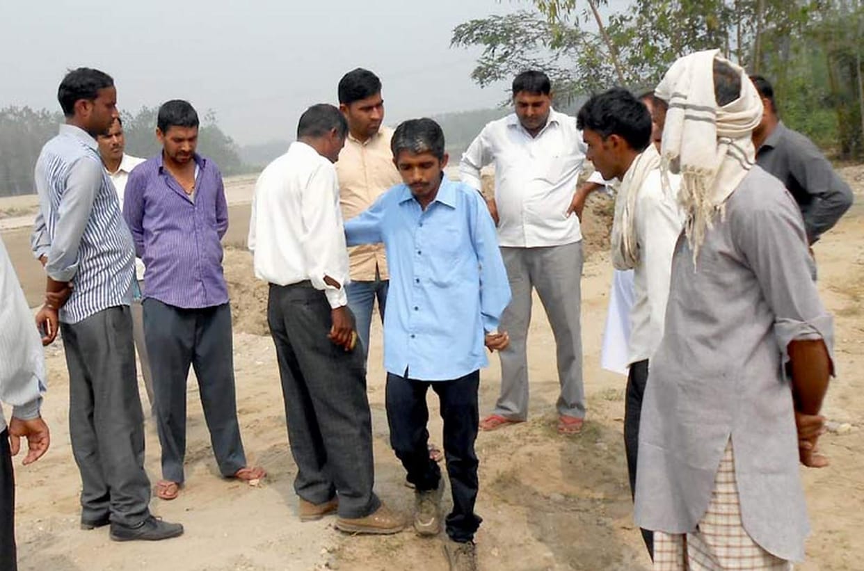 rukus against using the substandard material in road construction