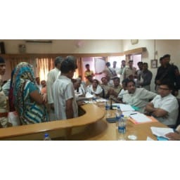 administration,problem,people,officer,Dispute, narnaul
