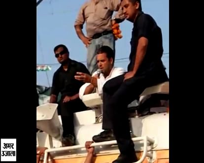 Rahul gandhi road show in aligarh