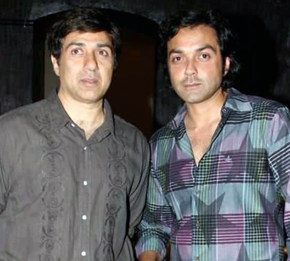 sunny is searching heroine for debut film of his son karan 