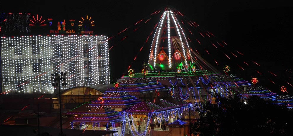 Navratri Festival today, adorn the temple for the worship of the Goddess