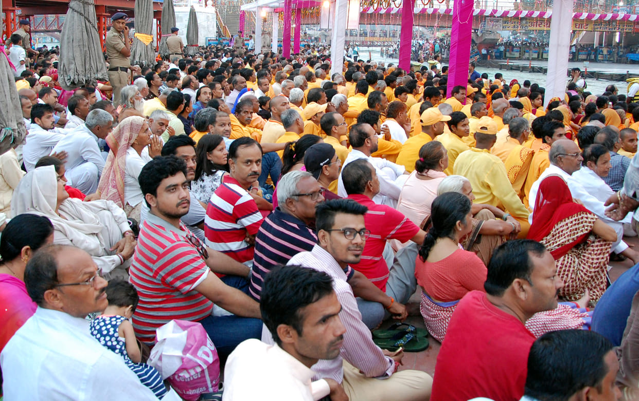 The cheers rang out from every stair of Ganga