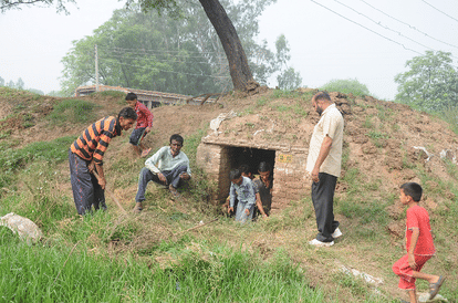 Concrete bunker on the border began to become a household, to avoid loss of life or damage