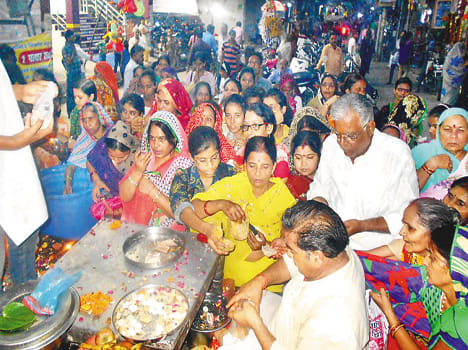 Navratri began mothers, will now house Jagrate
