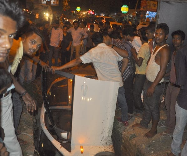  A car accident in lucknow.
