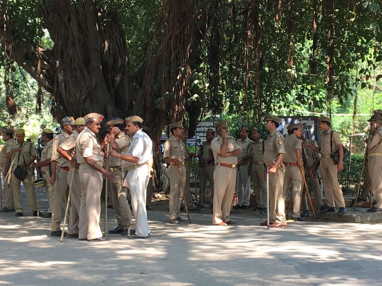 students Violence in banaras hindu university