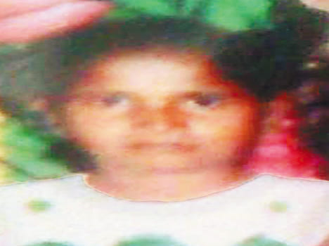 Earth mound collapsed, killing teenager