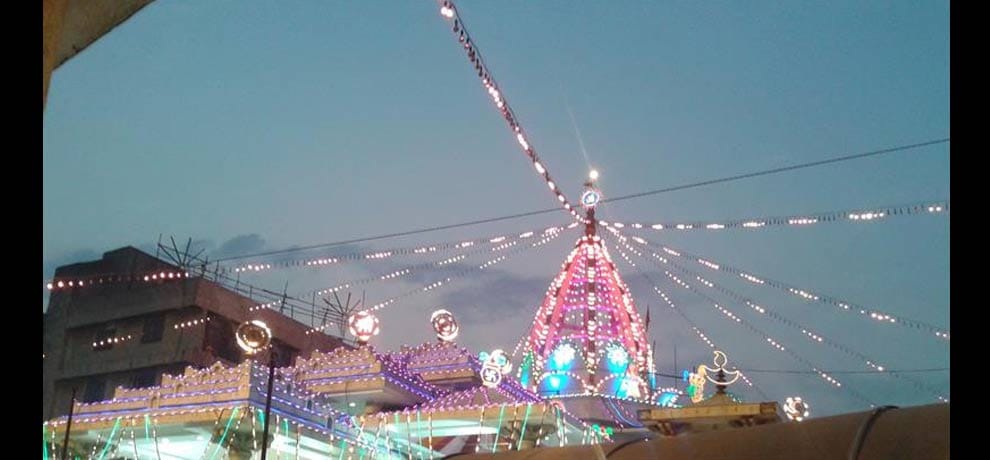 all about jhandewalan temple, delhi