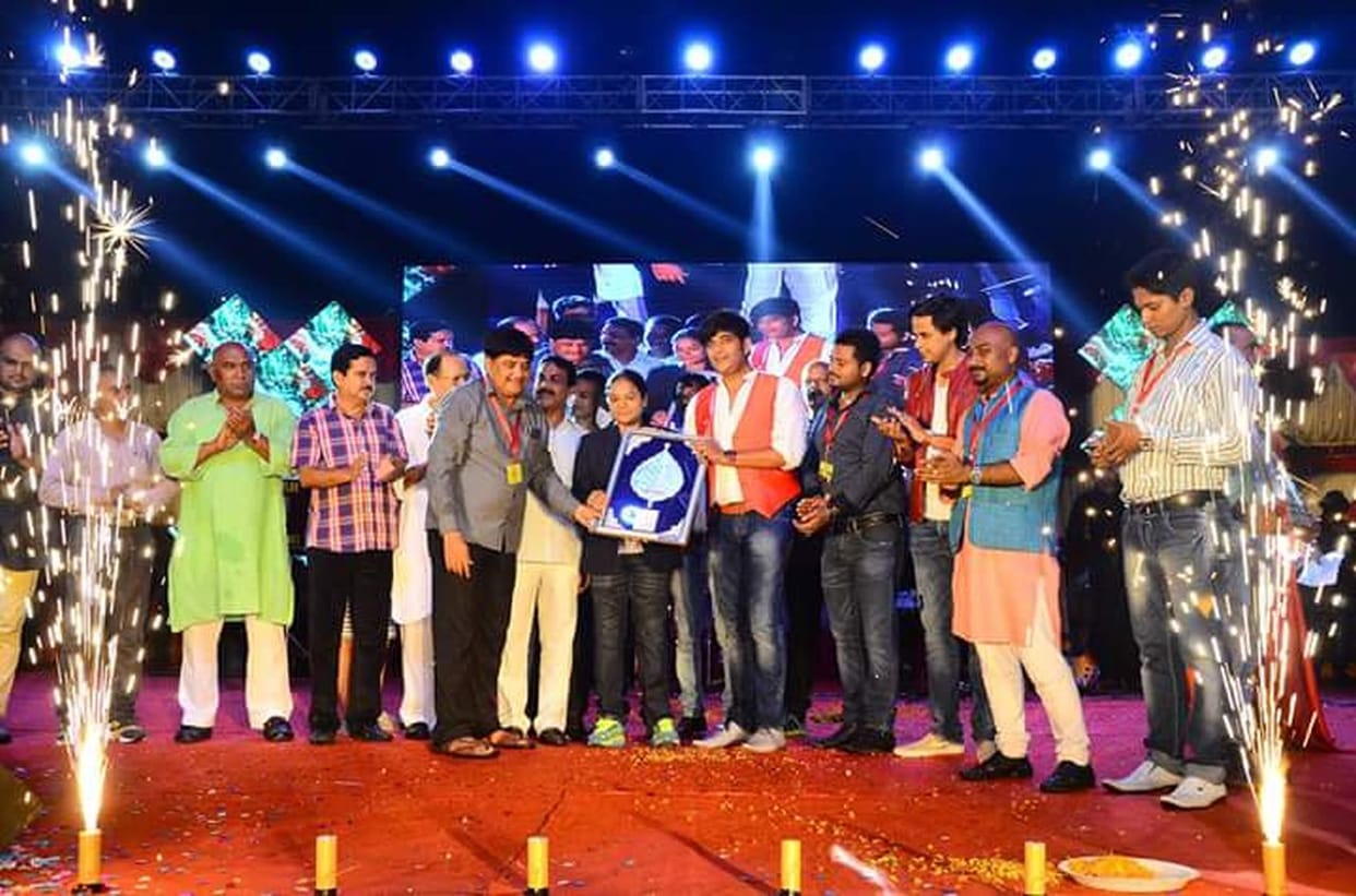 Arunima became 'Ambedkar Nagar Ratna'