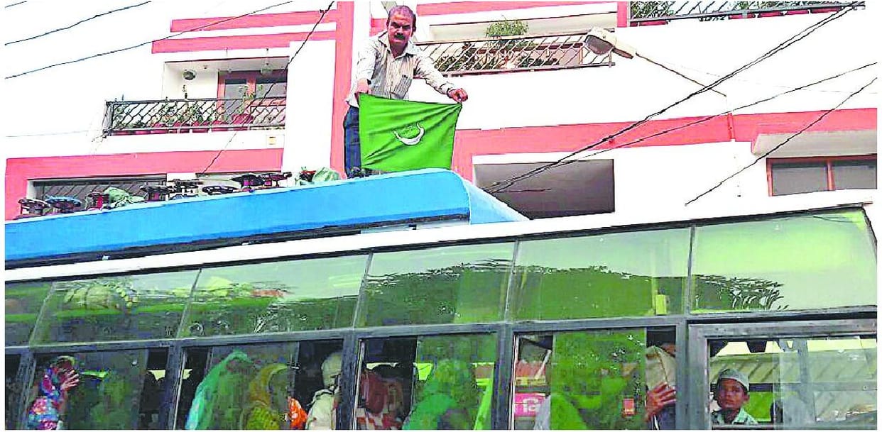 pakistan flag, paniat, haryana, police