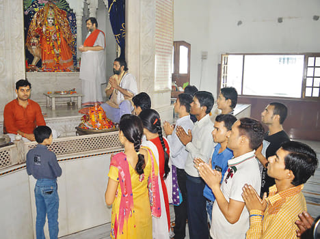 The cheers of the mother goddess temple Gunje