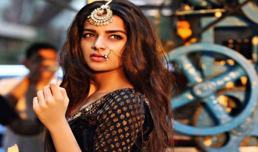 for the love of tiger shroff this heroine avoid milk