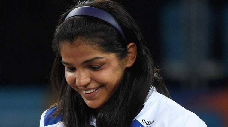 actor ranbir kapoor proposed to olympic medal winner wrestler sakshi malik in an event