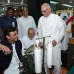 अखिलेश यादव