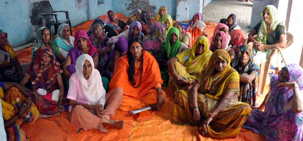 women on hunger strike in bisahada for arrest of jon mohmammad